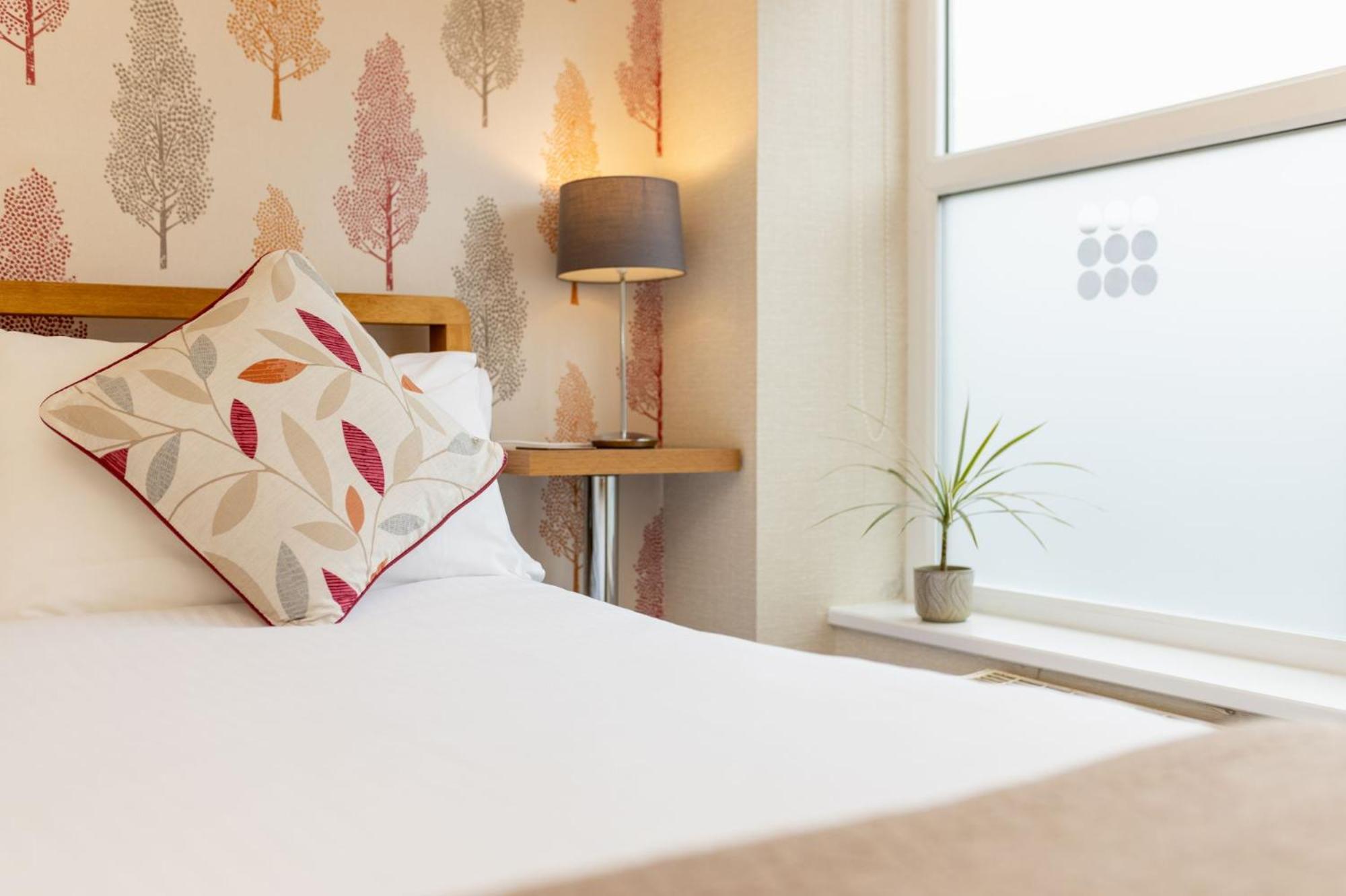 Thornbank House Offering Breakfast And With The Use Of Free Local Health Club 호텔 윈더미어 외부 사진